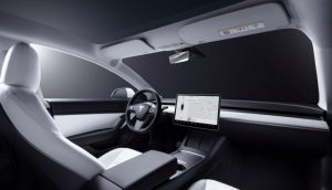 Рулевое управление как колесо прокрутки: клиенты Tesla сообщают о частых проблемах с Model Y с сентября