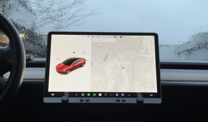 Кнопки управления для Tesla Model 3 и Model Y: проект Indiegogo для закрытия пробелов в кабине
