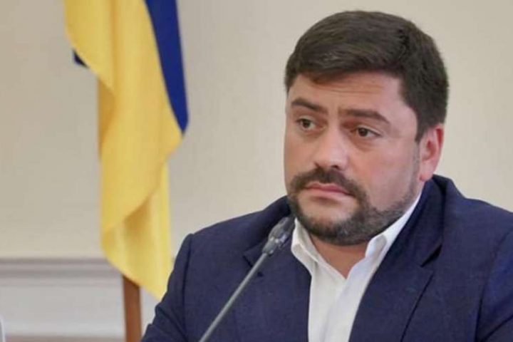 Депутата Київради підозрюють у розкраданні 14 мільйонів на допомозі ЗСУ