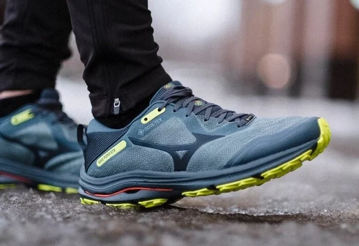 Mizuno — технологичная обувь для спорта и активной жизни