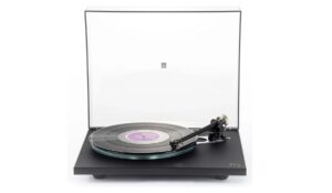 Колонка: чому я знову слухаю музику на вінілі