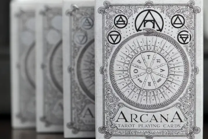 Практическое руководство по определению арканов в Таро