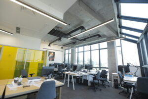 Сучасна трансформація офісного простору в Києві: як ремонт впливає на капіталізацію та бренд компанії