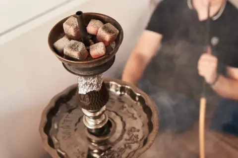 Культура кальяну в різних країнах: традиції та етикет