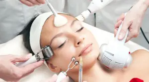 Як зробити апаратні процедури в салоні популярними без агресивних продажів